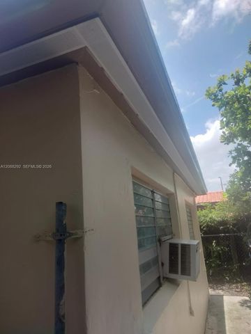 4717-19 NW 1st Street, Miami, FL 33126