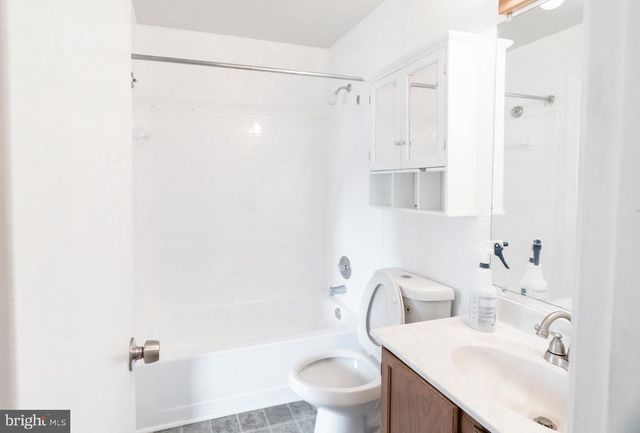 2922 STRAUSS TER, Silver Spring, MD 20904