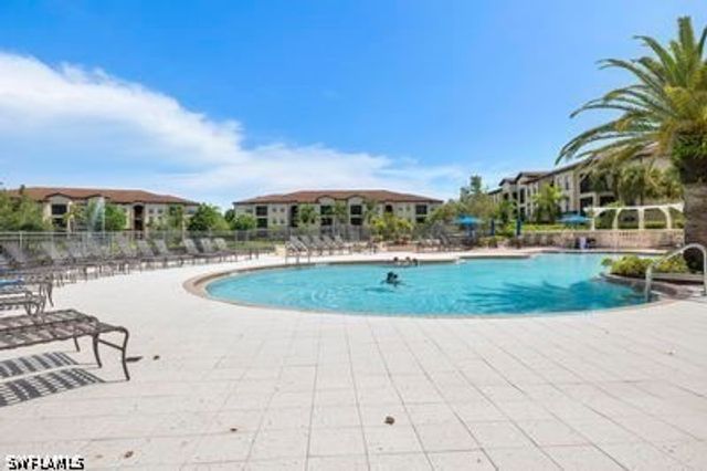 12970 Positano CIR 306, Naples, FL 34105