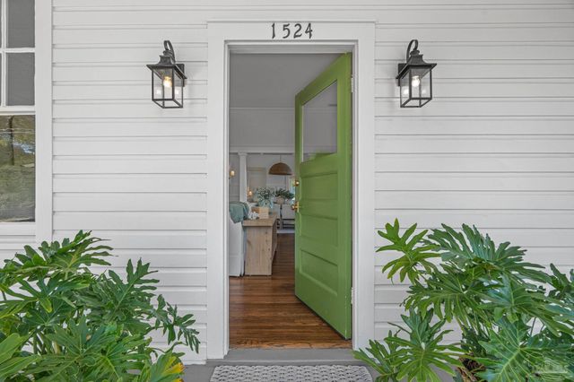 1524 E Strong St, Pensacola, FL 32501