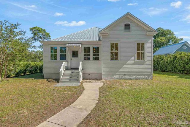1524 E Strong St, Pensacola, FL 32501