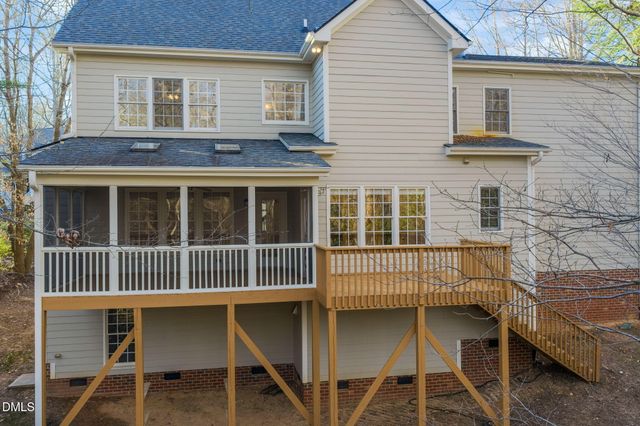 305 Sunset Grove Drive, Holly Springs, NC 27540