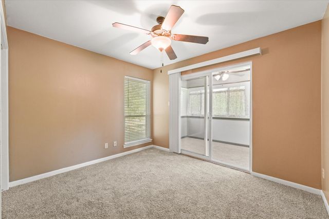 3136 Woodglen Drive, Commerce, TX 75428