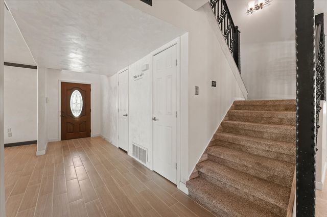 3136 Woodglen Drive, Commerce, TX 75428