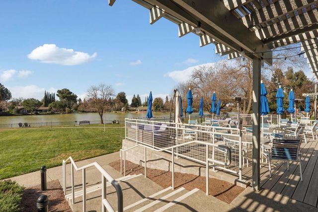 3124 Woods Cir, Davis, CA 95616