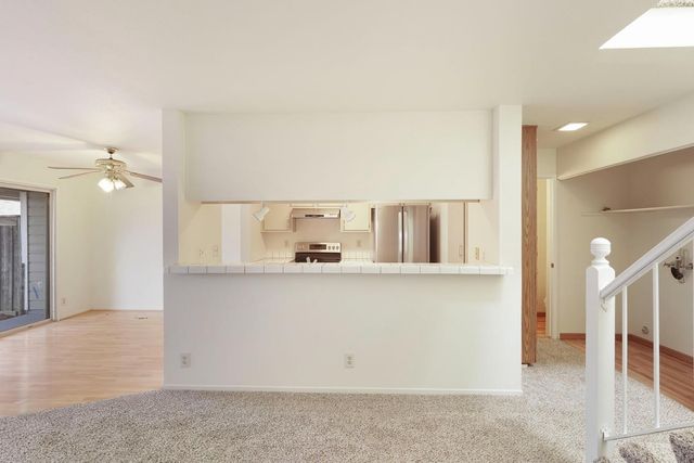 3124 Woods Cir, Davis, CA 95616