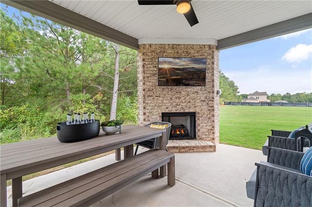 218 Delta Drive, Mcdonough, GA 30253