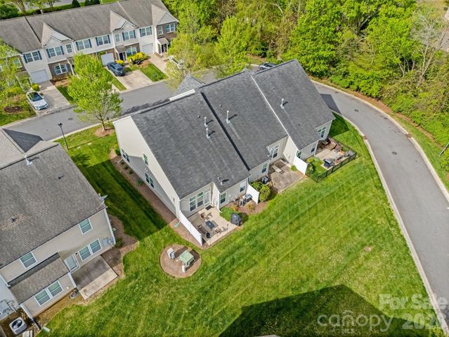 2009 Oxford Heights, Fort Mill, SC 29715