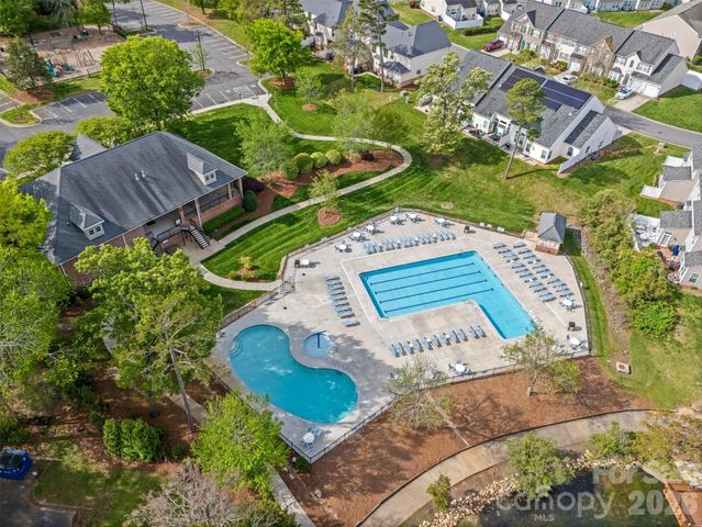 2009 Oxford Heights, Fort Mill, SC 29715