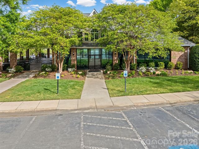 2009 Oxford Heights, Fort Mill, SC 29715