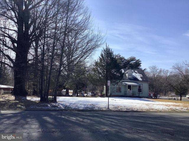 7705 OLD ALEXANDRIA FERRY RD, Clinton, MD 20735