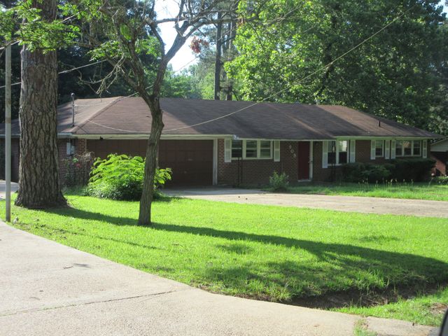 909 Wilton Place, Shreveport, LA 71107