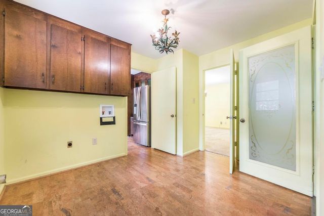 6909 Forsyth Road, Macon, GA 31210