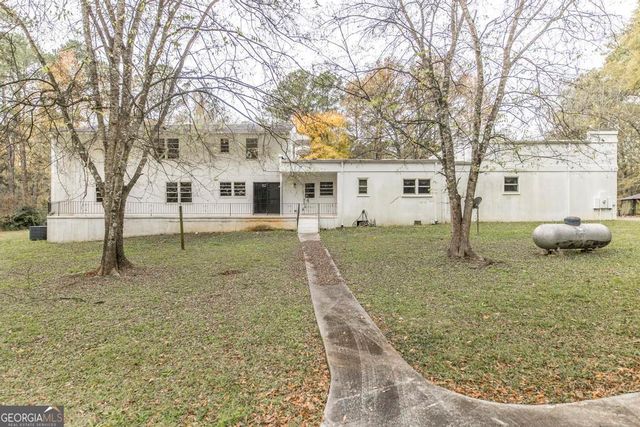 6909 Forsyth Road, Macon, GA 31210
