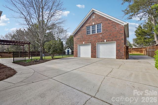8348 Rocky River Road, Harrisburg, NC 28075