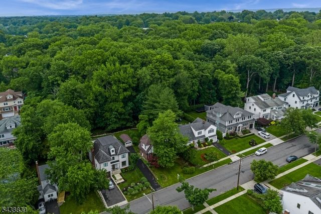 619 Maitland Ave, Teaneck Twp., NJ 07666