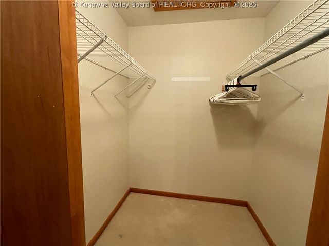 2222 Lincoln Avenue, St Albans, WV 25177