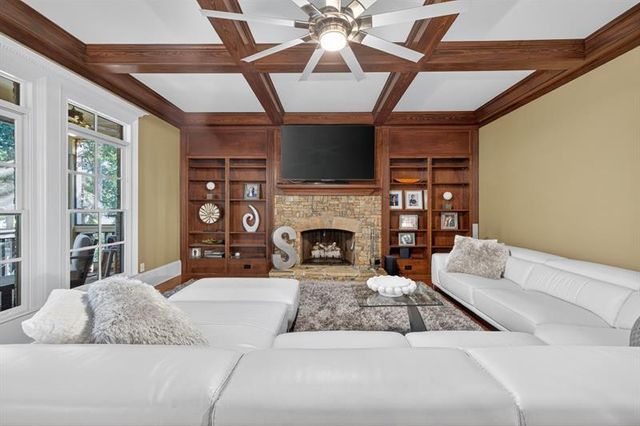 1770 Lane Creek Drive, Bishop, GA 30621