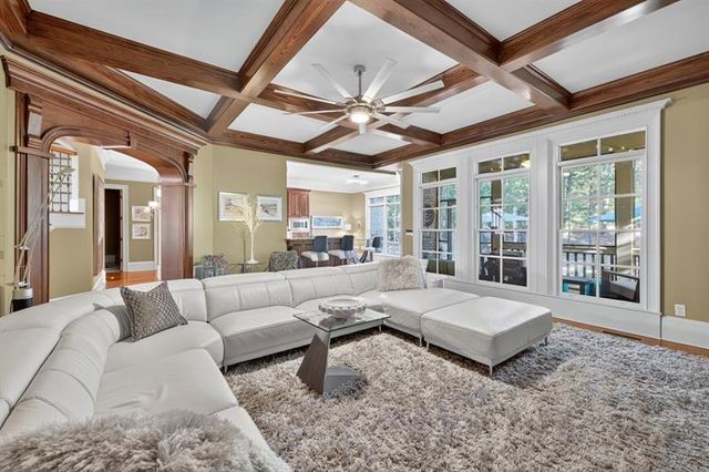 1770 Lane Creek Drive, Bishop, GA 30621