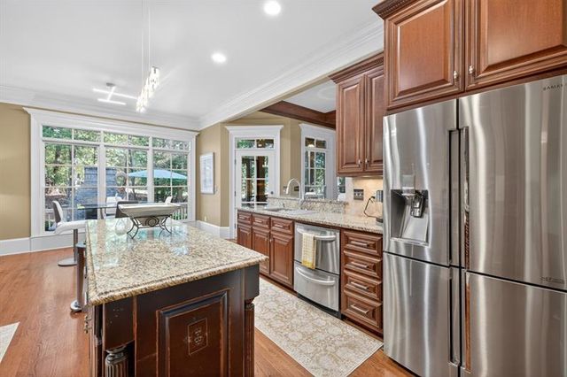 1770 Lane Creek Drive, Bishop, GA 30621