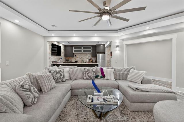 1770 Lane Creek Drive, Bishop, GA 30621