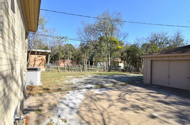 10232 San Lorenzo Drive, Dallas, TX 75228