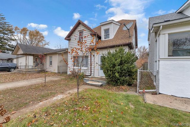 25520 New York Street, Dearborn Heights, MI 48125