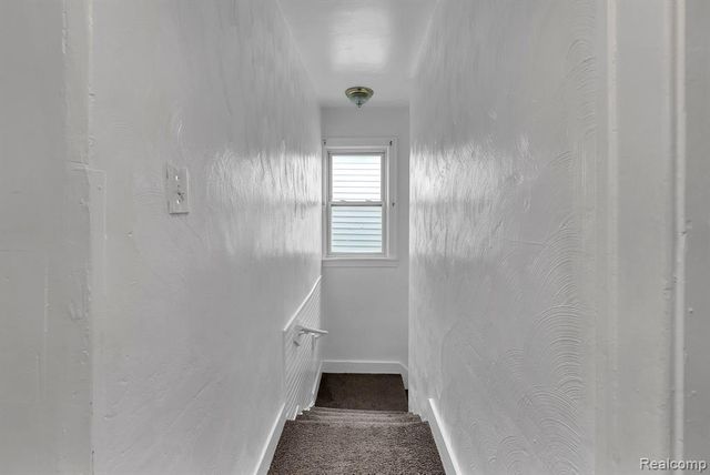 25520 New York Street, Dearborn Heights, MI 48125