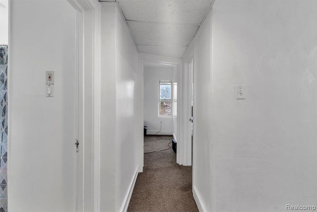 25520 New York Street, Dearborn Heights, MI 48125