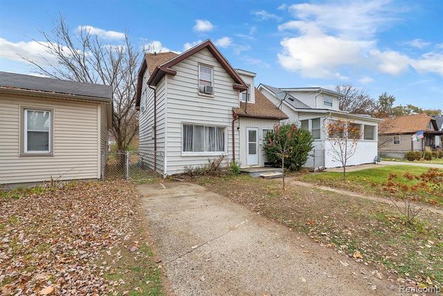 25520 New York Street, Dearborn Heights, MI 48125