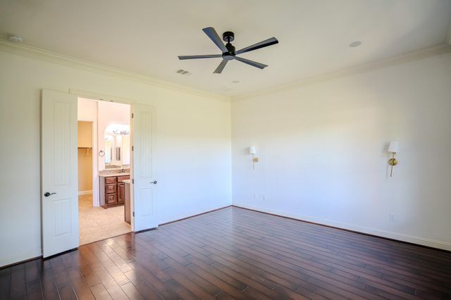 121 Feritti DR, Lakeway, TX 78734