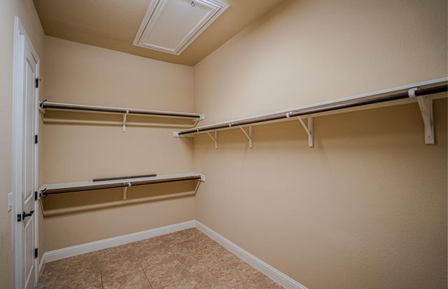 121 Feritti DR, Lakeway, TX 78734