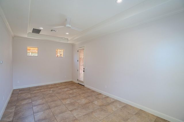 121 Feritti DR, Lakeway, TX 78734