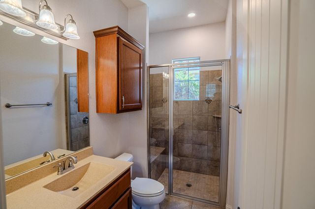 121 Feritti DR, Lakeway, TX 78734