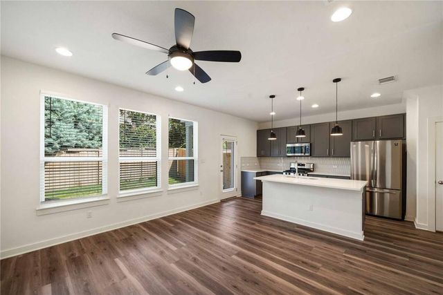 5160 N AW Grimes BLVD 144, Round Rock, TX 78665