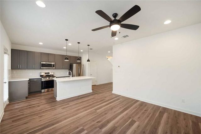 5160 N AW Grimes BLVD 144, Round Rock, TX 78665