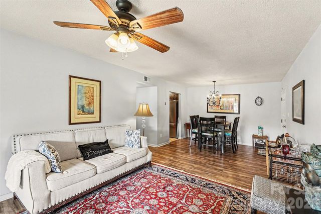 121 Carriage House Drive, Kannapolis, NC 28081