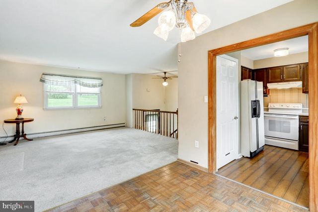 1896 LITTLE CONESTOGA RD, Elverson, PA 19520