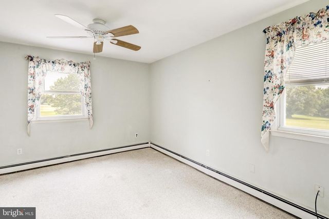 1896 LITTLE CONESTOGA RD, Elverson, PA 19520