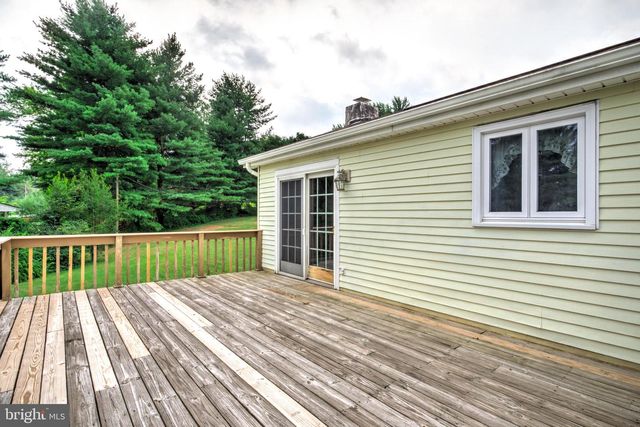 1896 LITTLE CONESTOGA RD, Elverson, PA 19520