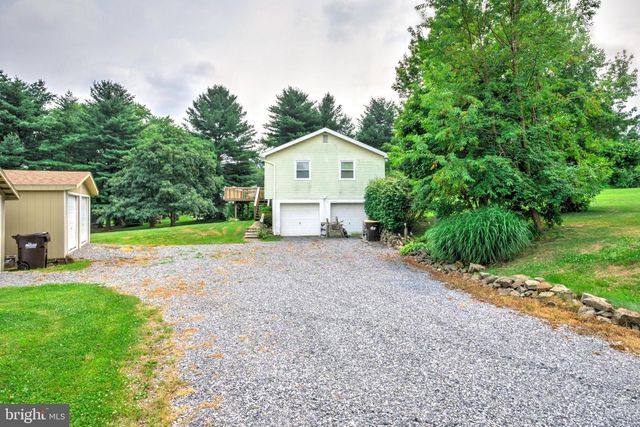 1896 LITTLE CONESTOGA RD, Elverson, PA 19520