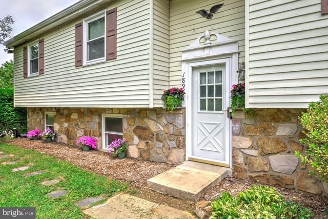 1896 LITTLE CONESTOGA RD, Elverson, PA 19520