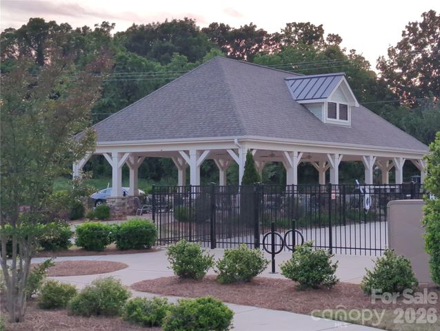 1140 Bigelow Street, Charlotte, NC 28269