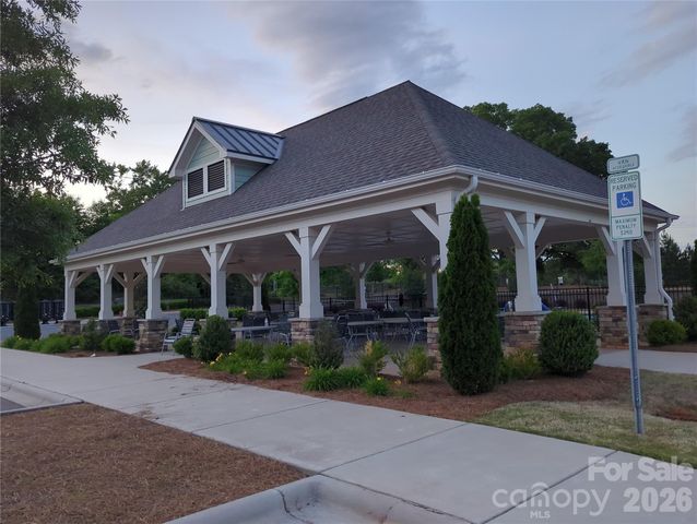 1140 Bigelow Street, Charlotte, NC 28269