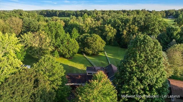 11152 Southbrook Drive, Ceresco, MI 49033