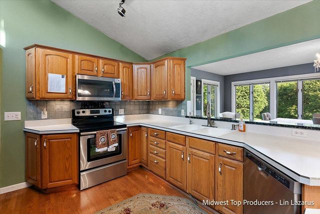 11152 Southbrook Drive, Ceresco, MI 49033