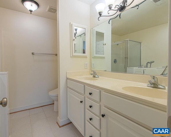 1315 GATE POST LN, Charlottesville, VA 22901