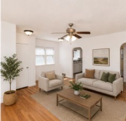 1444 55th Street, Des Moines, IA 50311