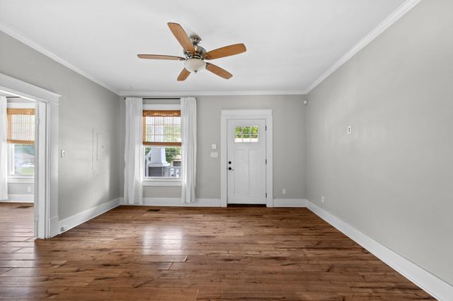 1317 Hixson Pike, Chattanooga, TN 37405