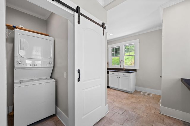 1317 Hixson Pike, Chattanooga, TN 37405